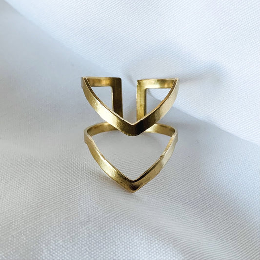 Nia Adjustable Ring