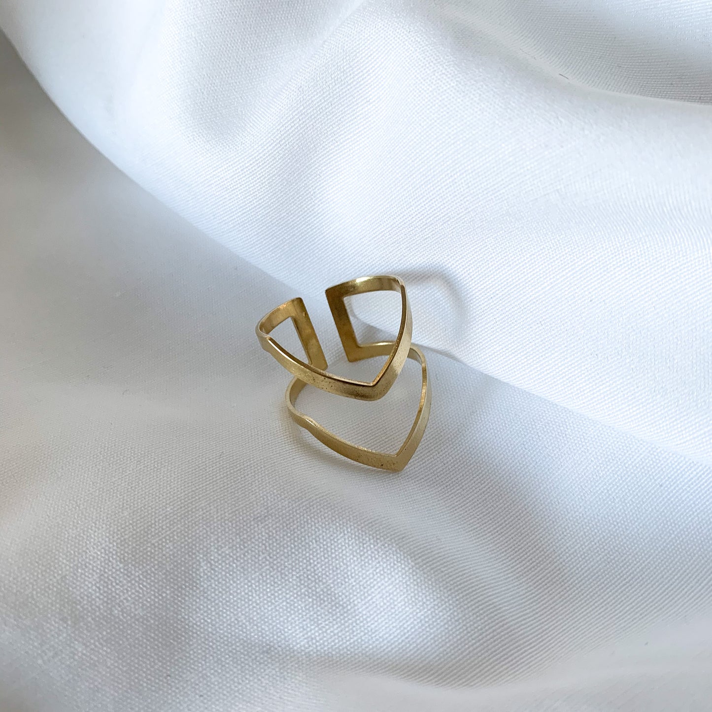 Nia Adjustable Ring
