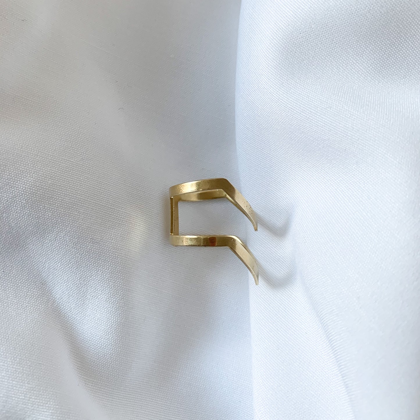 Nia Adjustable Ring