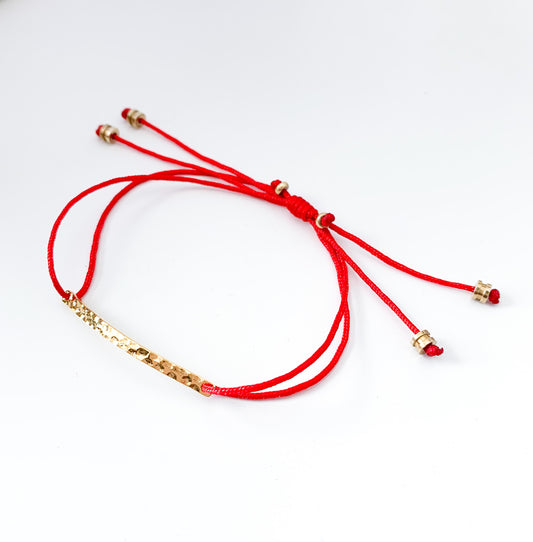 Naayó Red Gratitude Bracelet