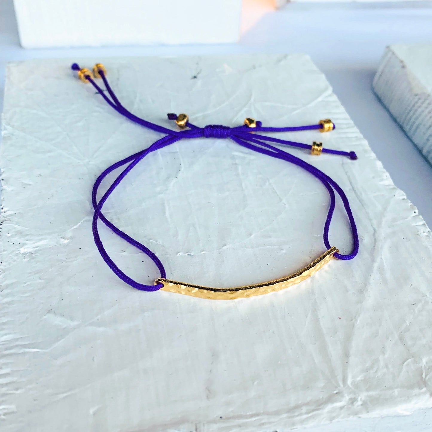 Bracelet de gratitude violet Naayó