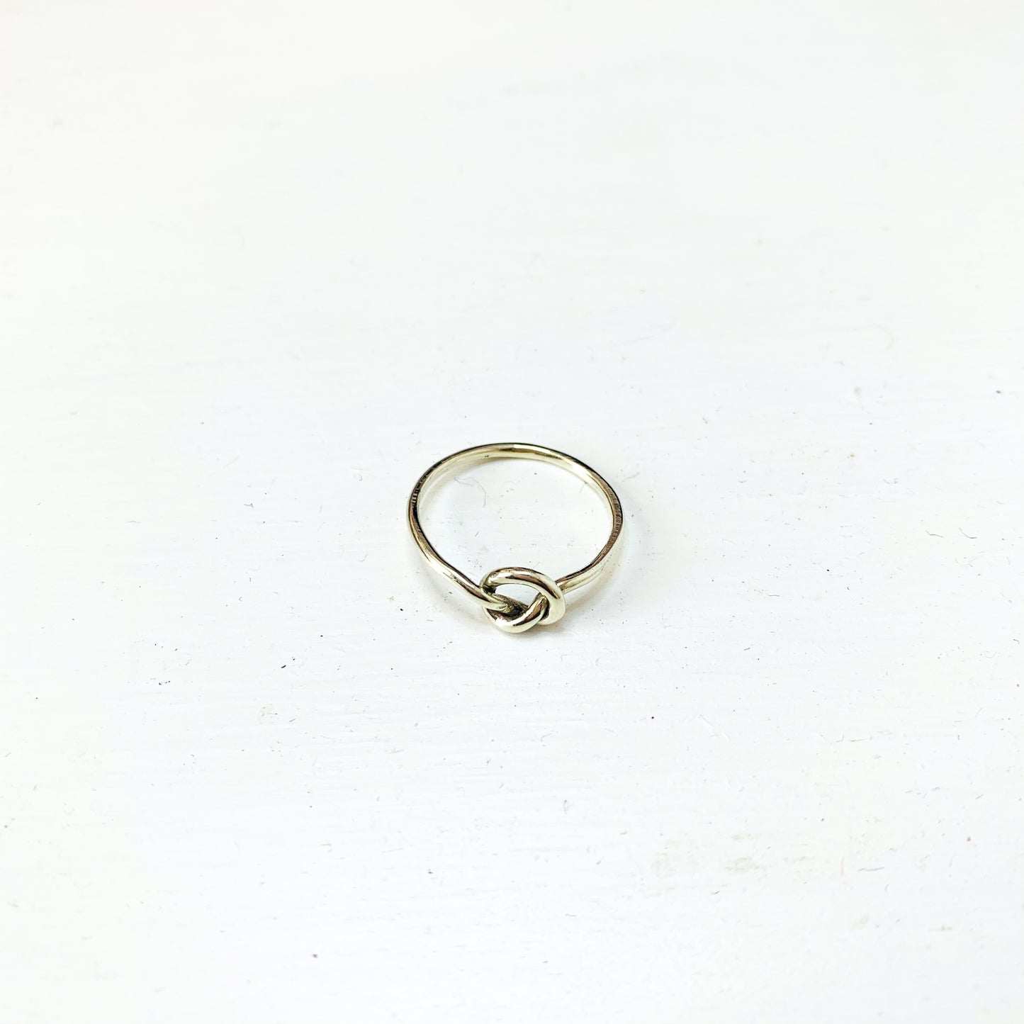 9ct White Gold Knots of Love Ring