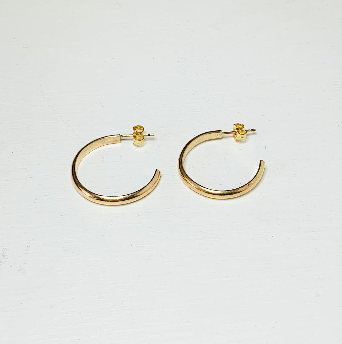 Nyla 14k Gold Filled Hoop Earrings
