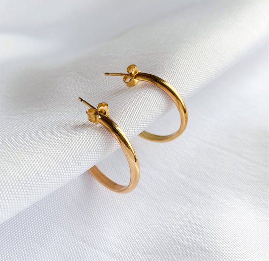 Nyla 14k Gold Filled Hoop Earrings