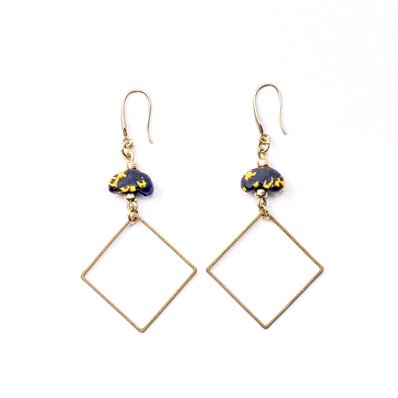 Akuse Earrings