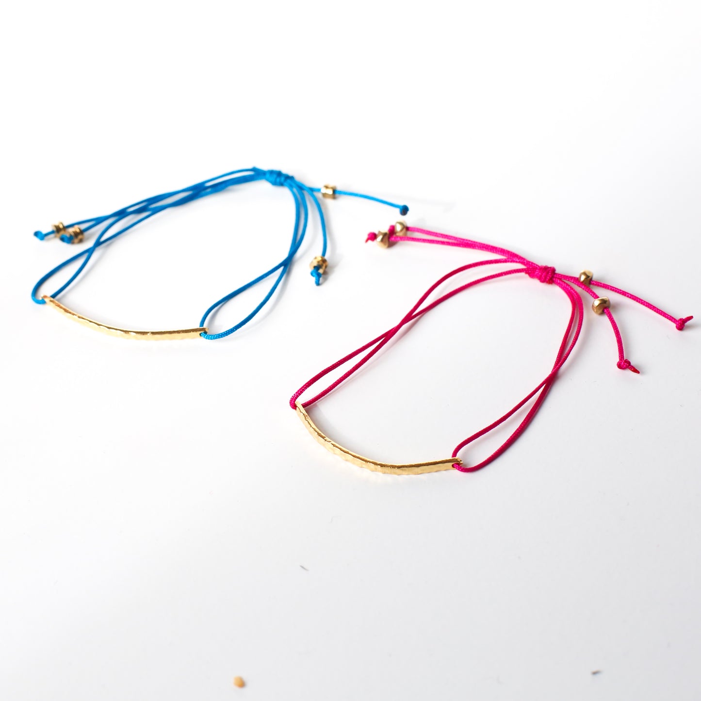 Naayó Fuchsia Gratitude Bracelet