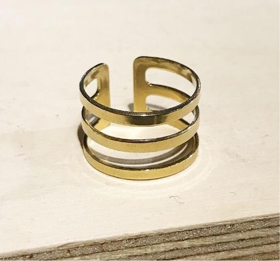 Aten Adjustable Ring