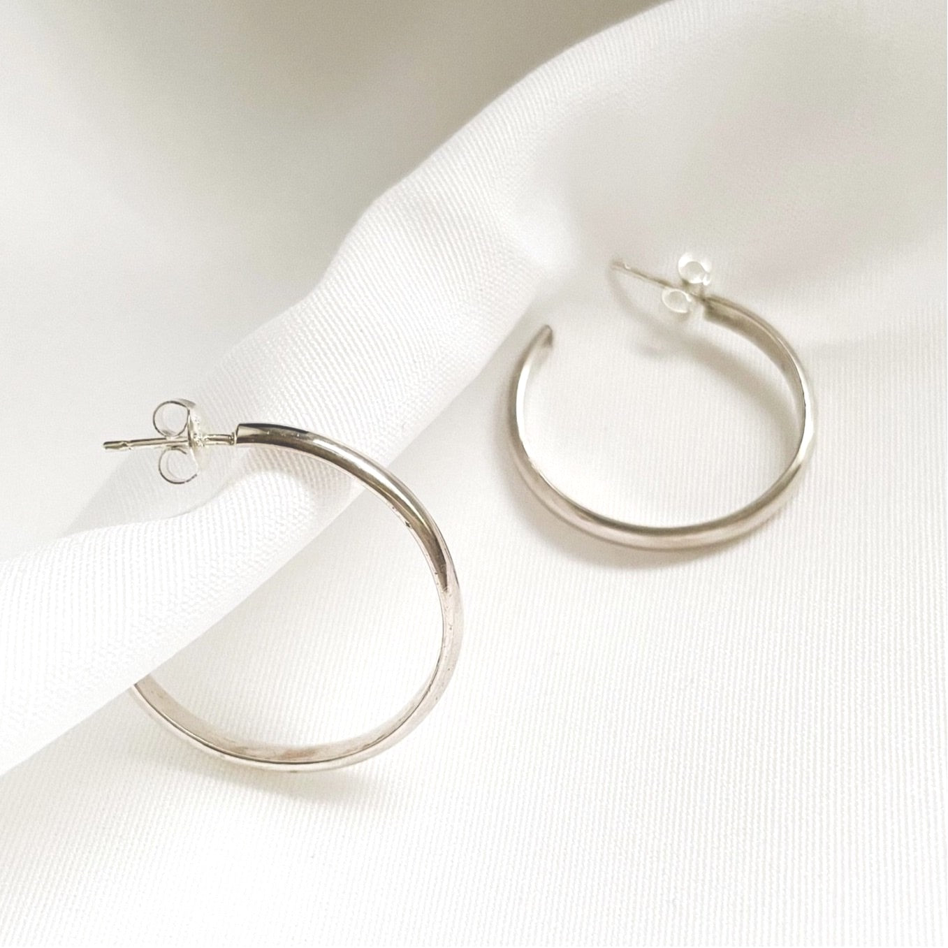 Nyla Large Sterling Silver Hoop Earrings
